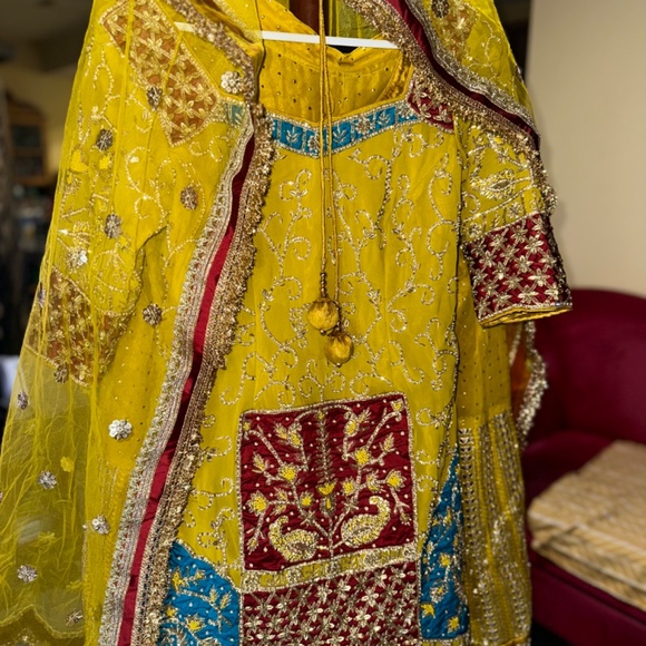 Party sharara suit - Picture 9 of 9